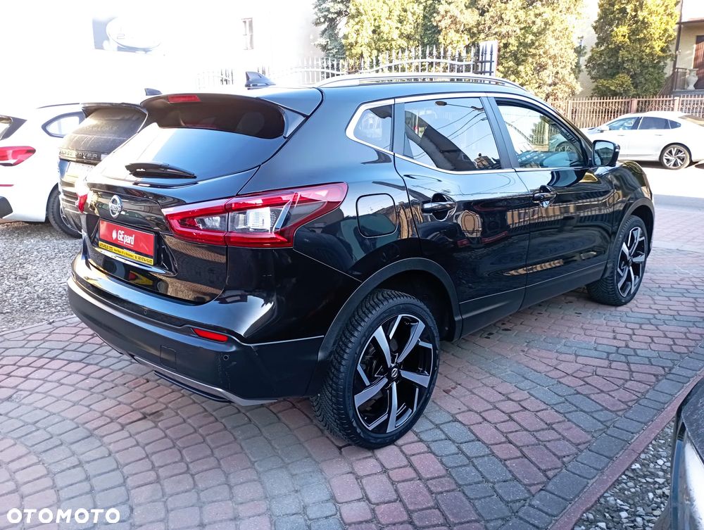 Nissan Qashqai - 4