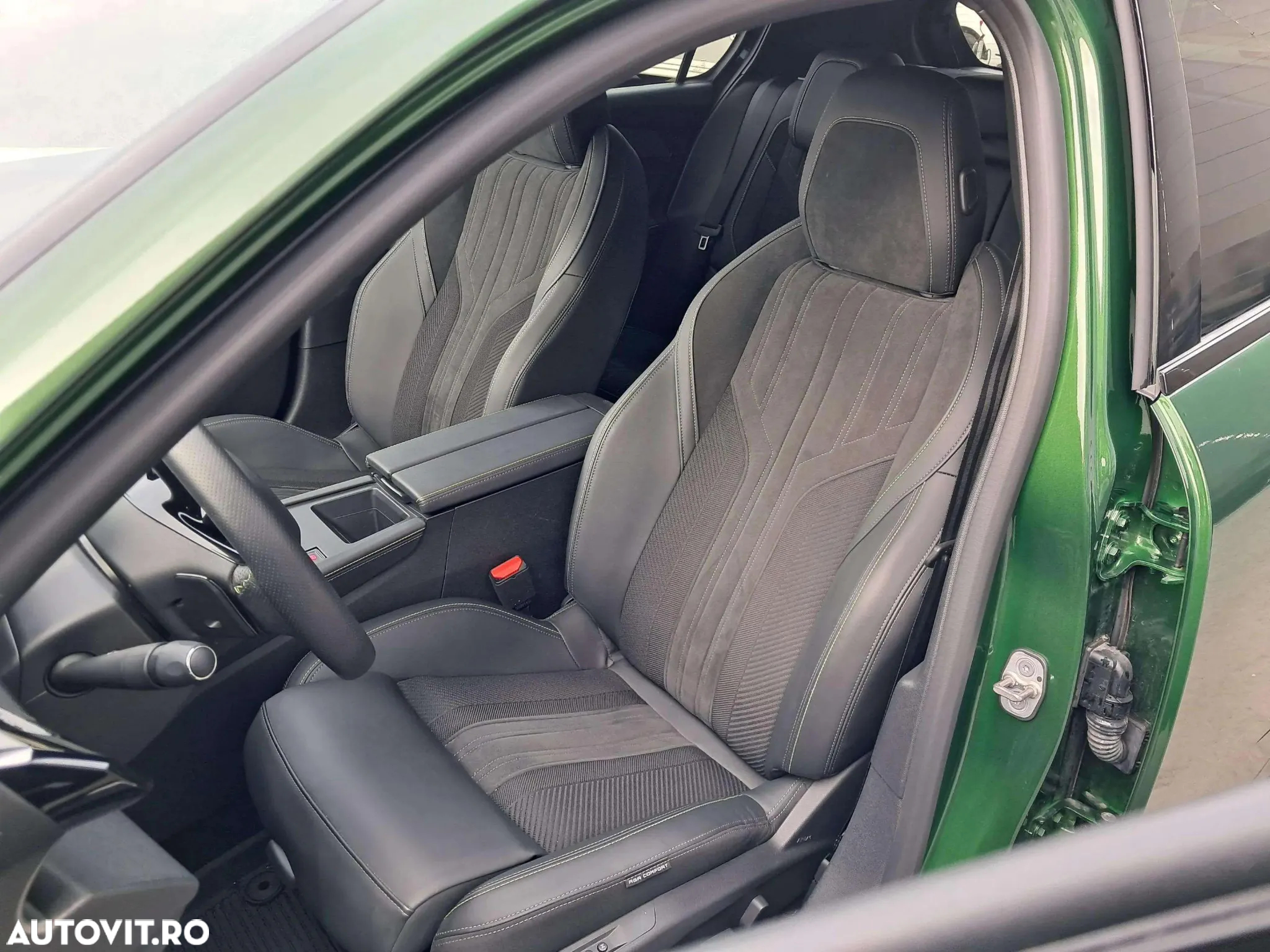 Peugeot 308 1.2L PureTech 130 S&S EAT8 GT - 5