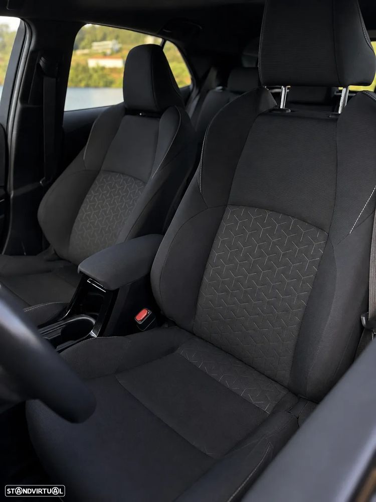 Toyota Corolla 1.8 Hybrid Comfort - 6
