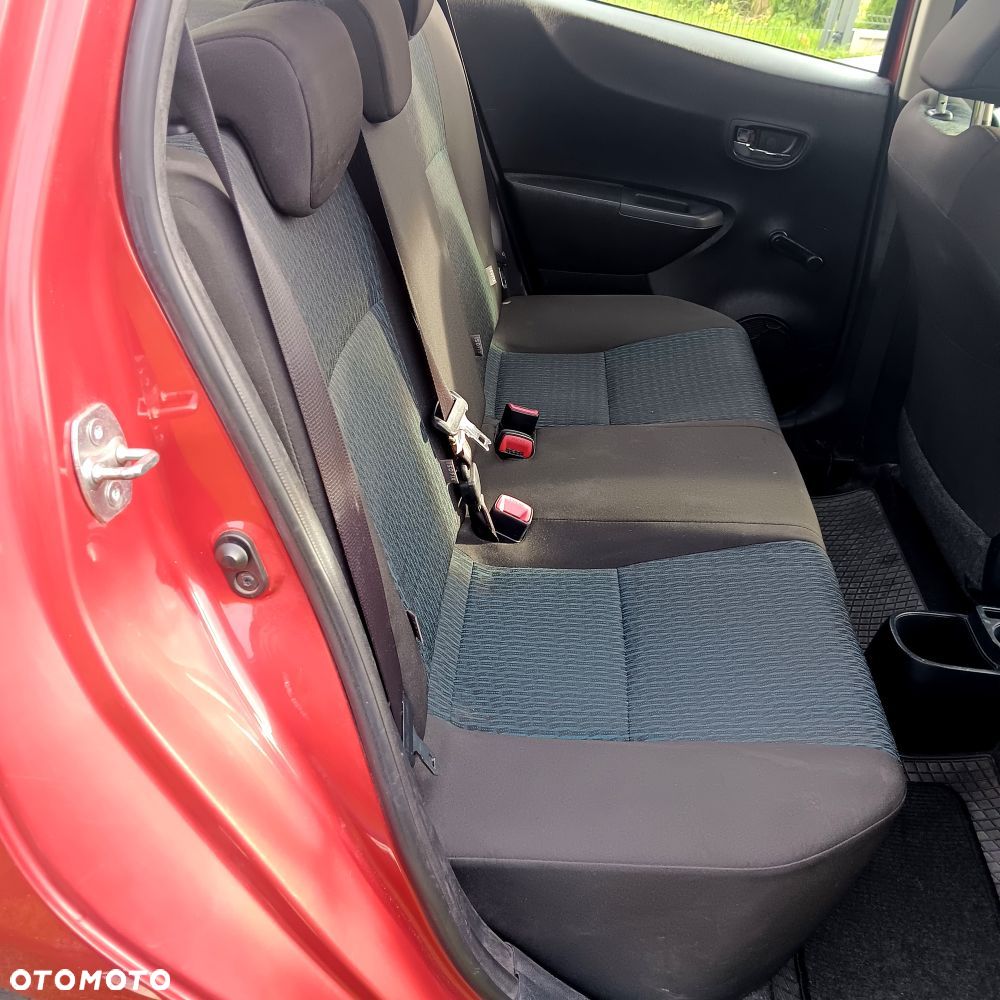 Toyota Yaris 1.0 Luna - 17