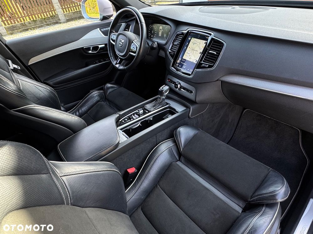Volvo XC 90 D4 FWD R-Design 7os - 33