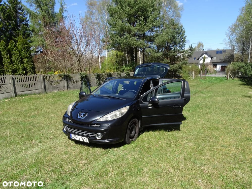 Peugeot 207 1.4 16V Sporty - 2