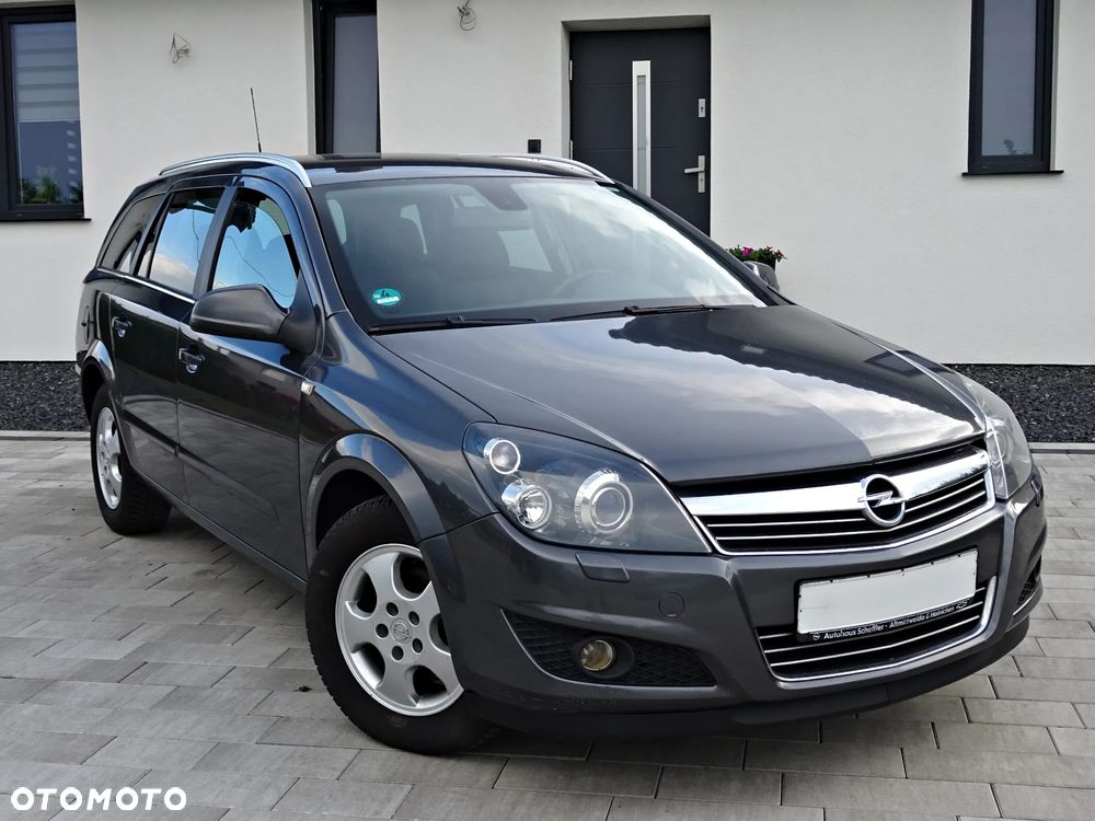 Opel Astra - 2