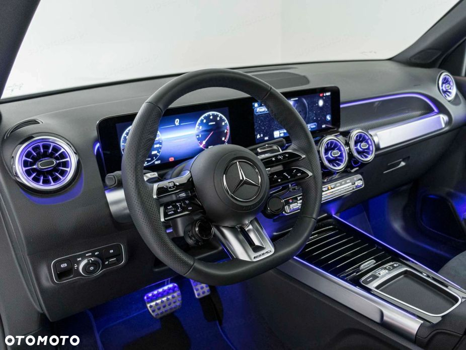 Mercedes-Benz GLB - 5