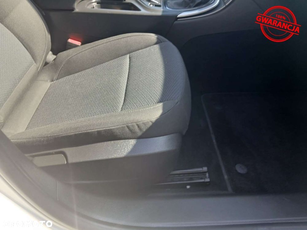 Opel Insignia - 27