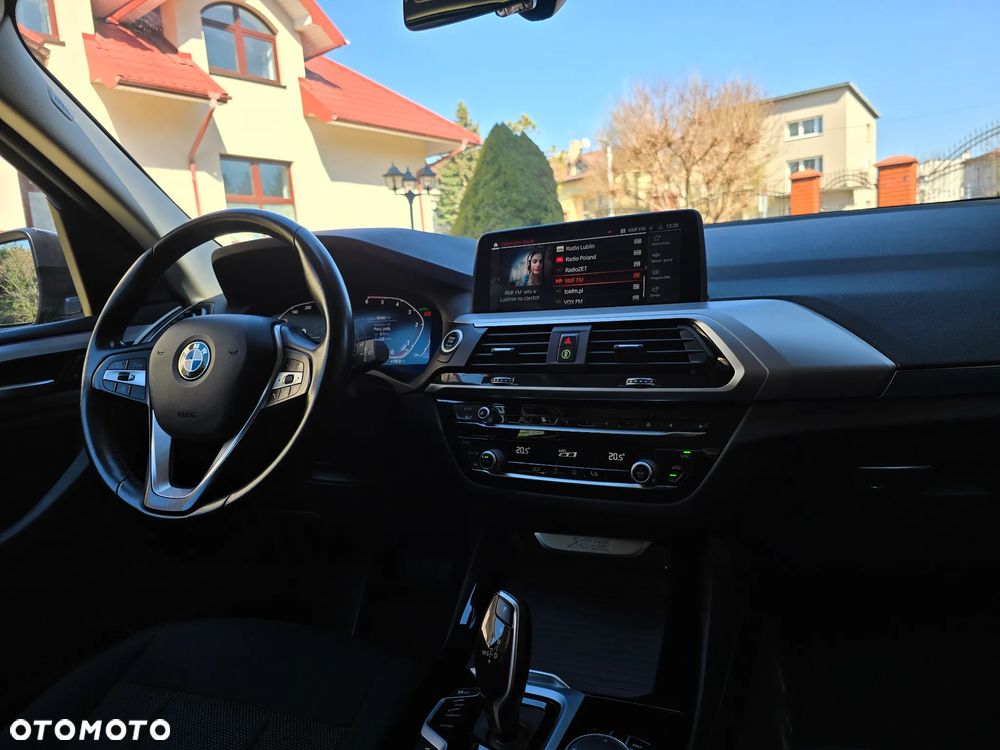 BMW X3 xDrive20d MHEV Advantage - 32