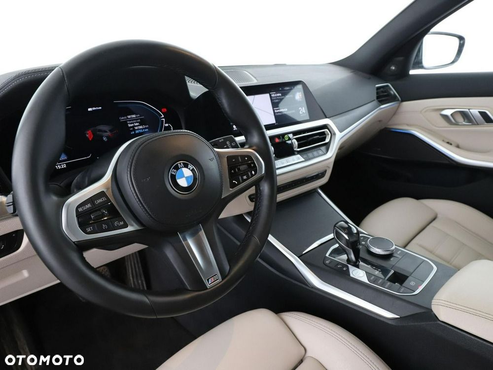 BMW Seria 3 - 16