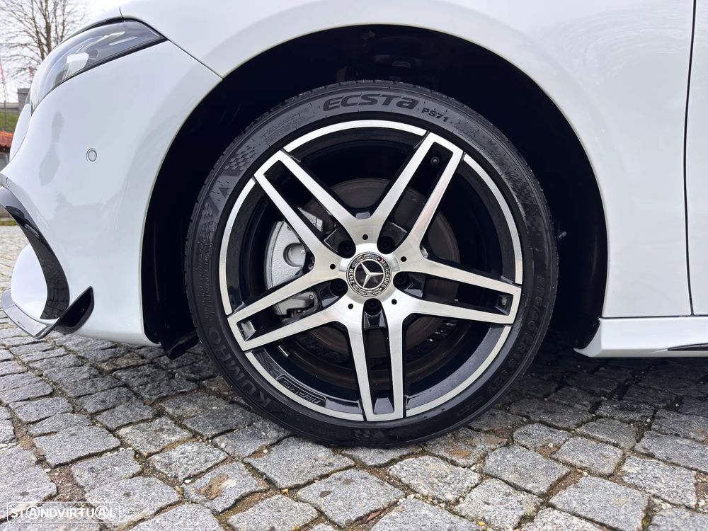 Mercedes-Benz A 250 - 33