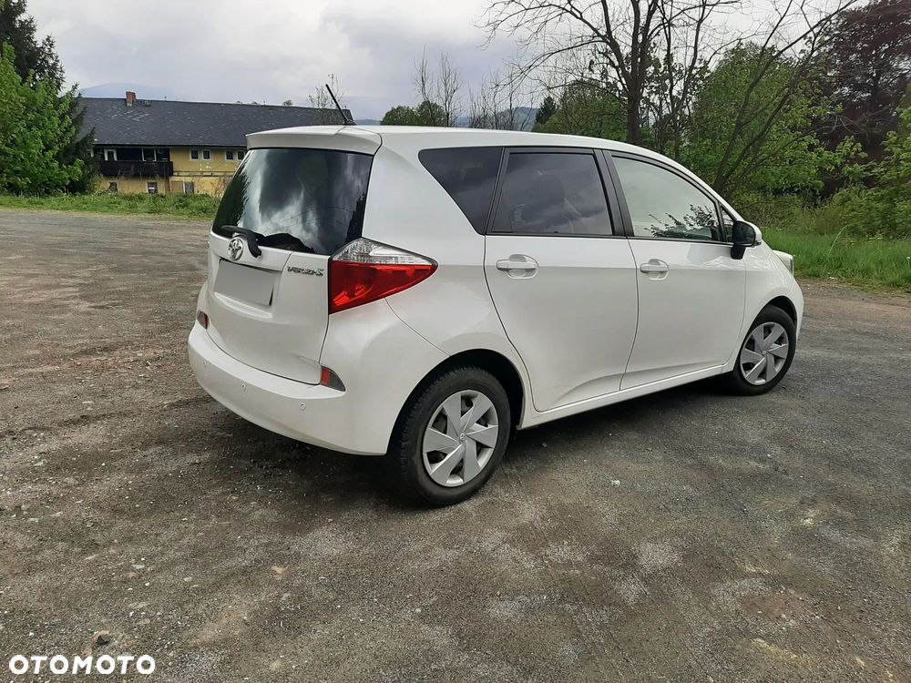 Toyota Verso S 1.4 D-4D - 9
