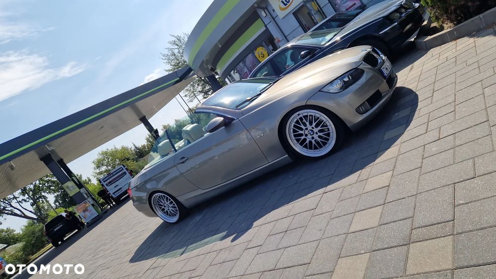 BMW Seria 3 320i - 6