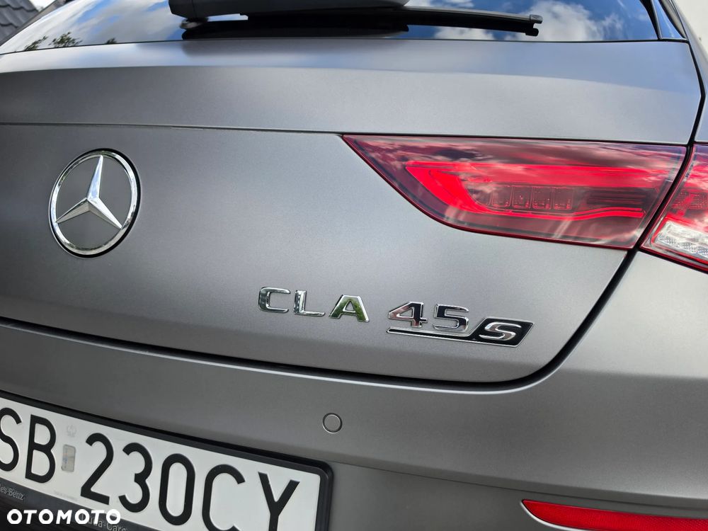 Mercedes-Benz CLA - 10