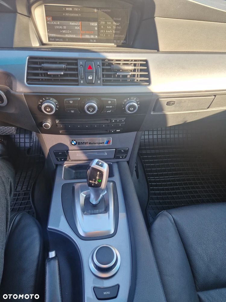BMW Seria 5 525d - 4