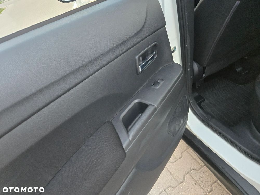 Mitsubishi ASX 1.6 Intense Plus Blue Edition - 16