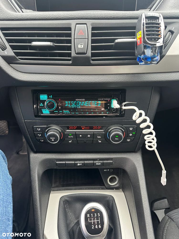BMW X1 sDrive18d - 13