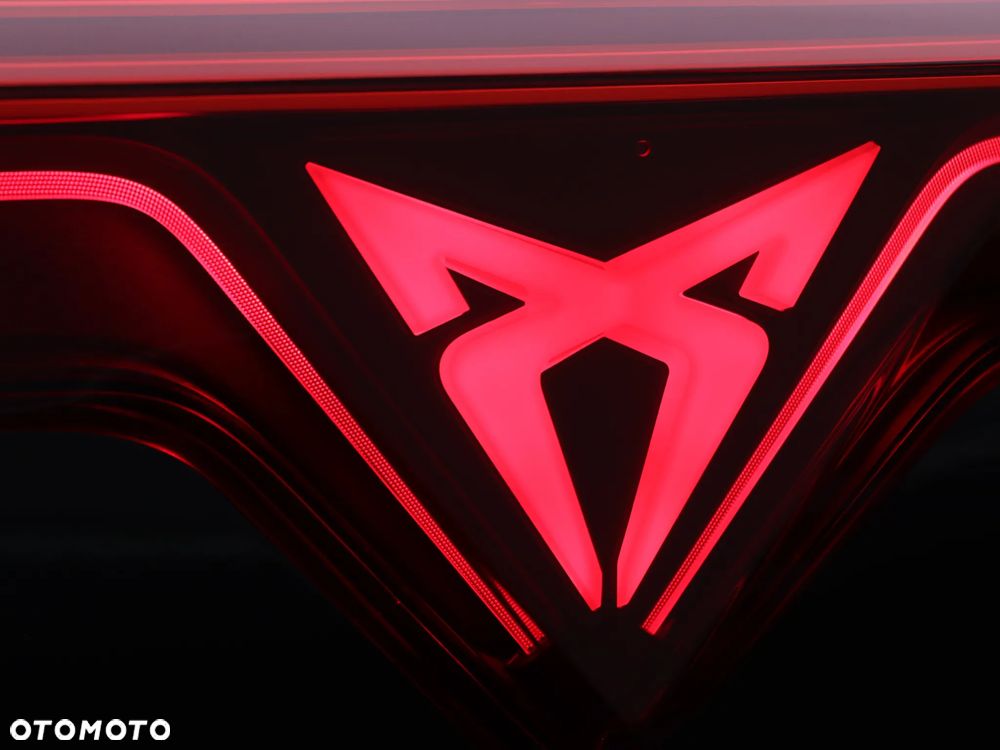 Cupra Terramar 1.5 e-Hybrid DSG VZ - 29