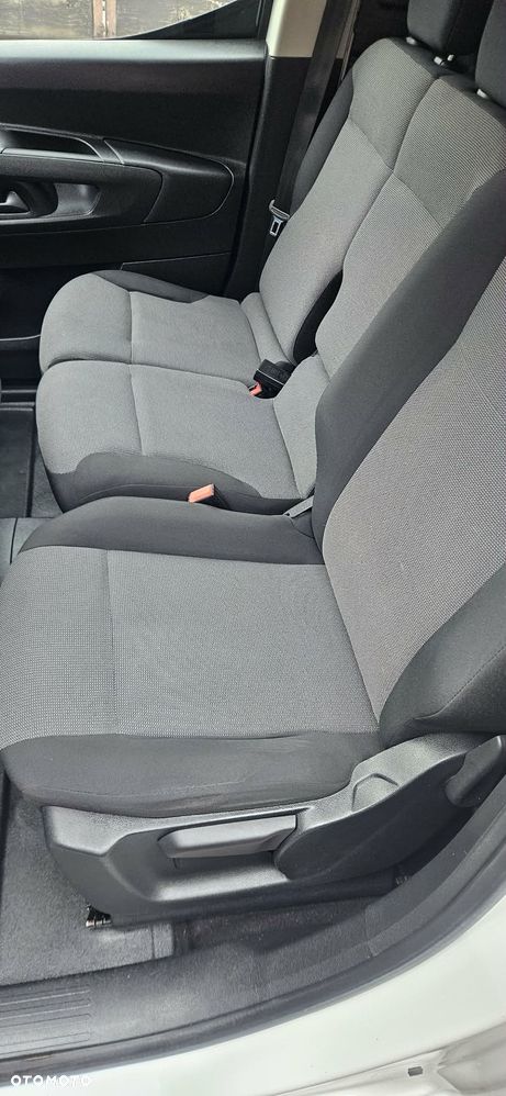 Citroën BERLINGO - 12