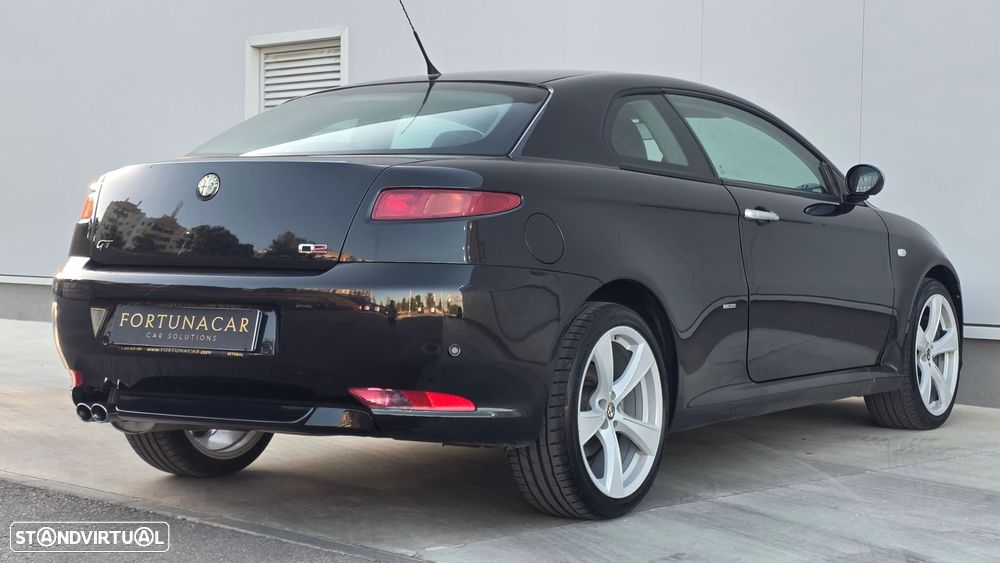 Alfa Romeo GT 1.9 JTD M-JET Q2 - 8
