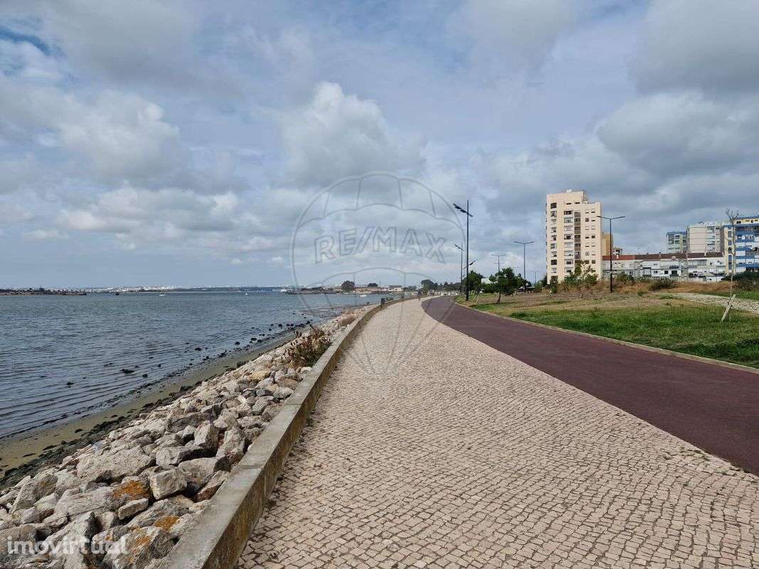 Terreno  para venda - Grande imagem: 3/9