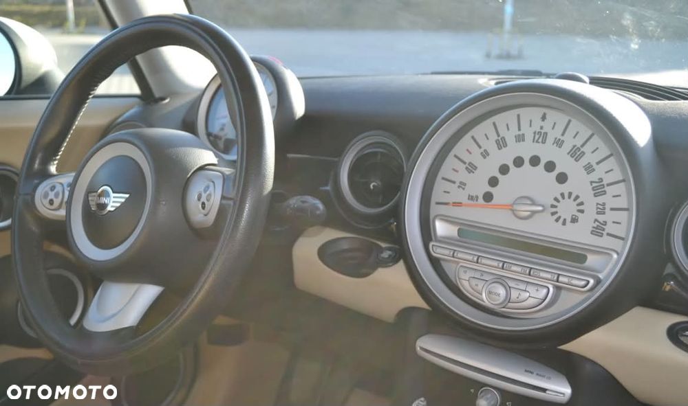 MINI Cooper - 9