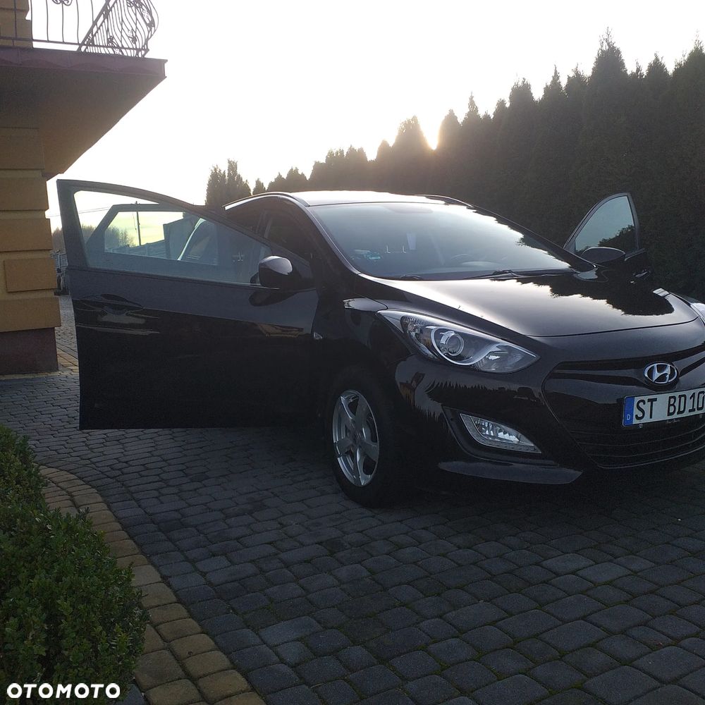 Hyundai i30 1.4 Intro Edition - 6