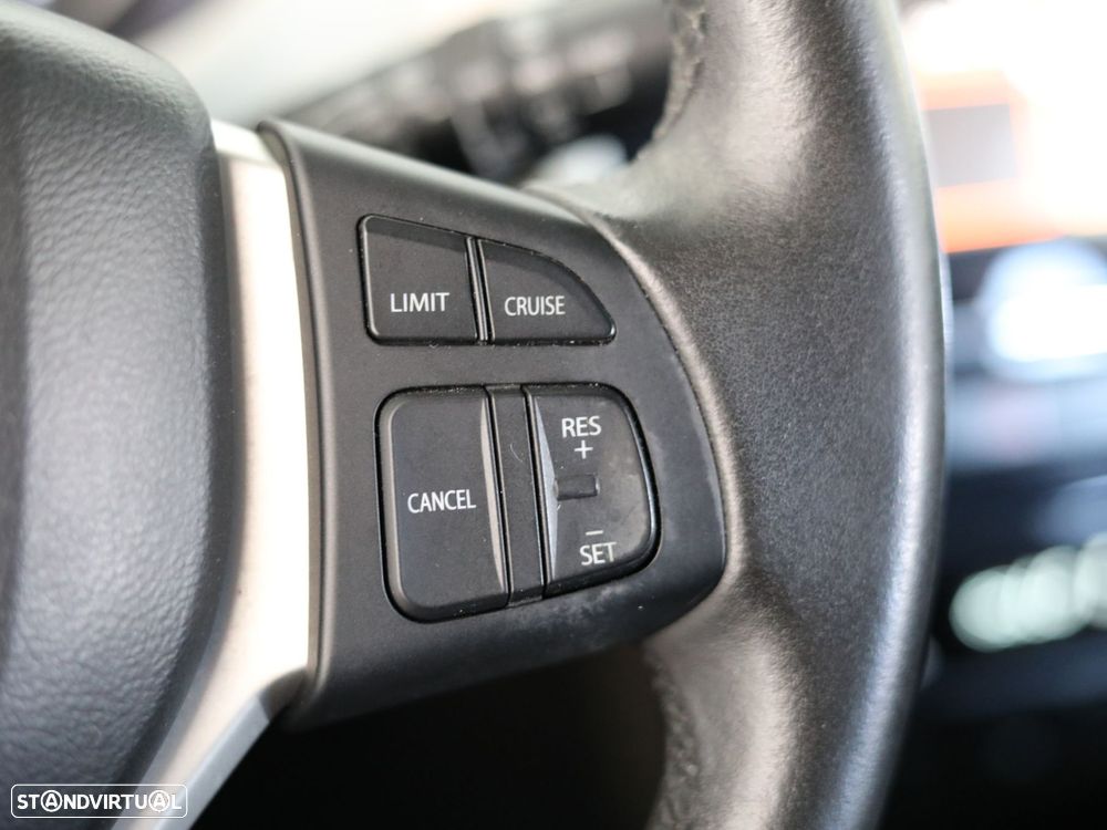 Suzuki Vitara 1.6 VVT GLE - 30
