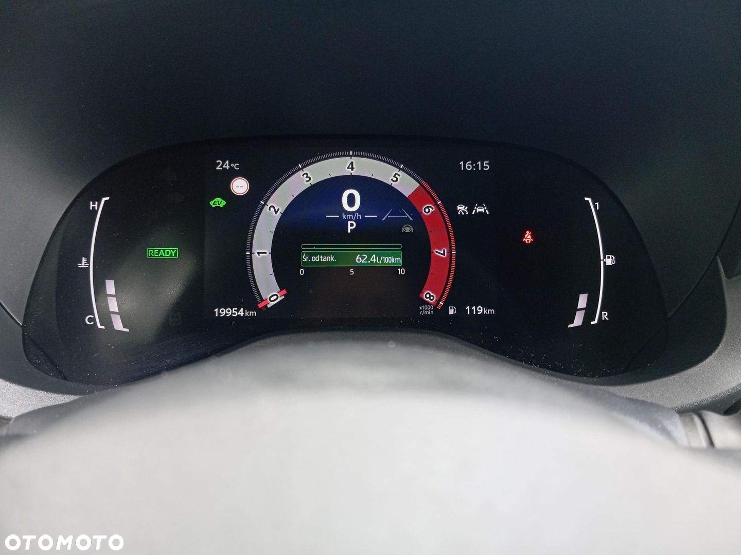 Toyota Yaris Cross - 16