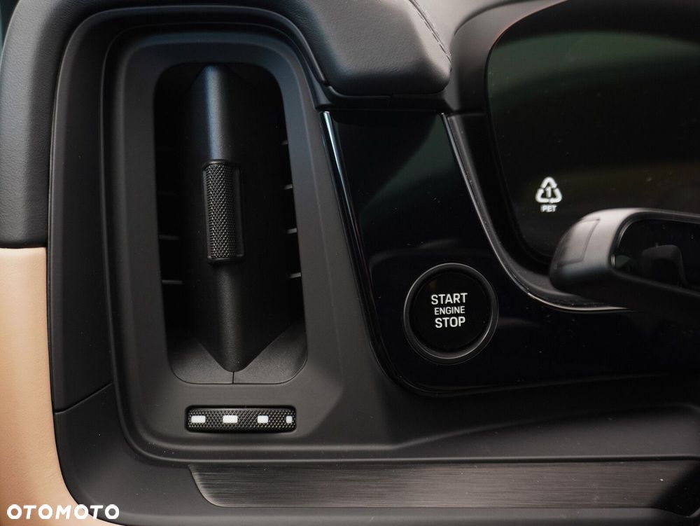Porsche Cayenne E-Hybrid PHEV Black Edition - 38