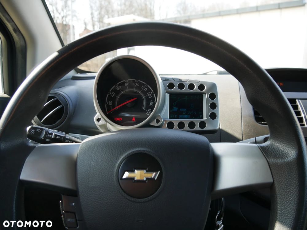 Chevrolet Spark 1.2 LT+ - 10