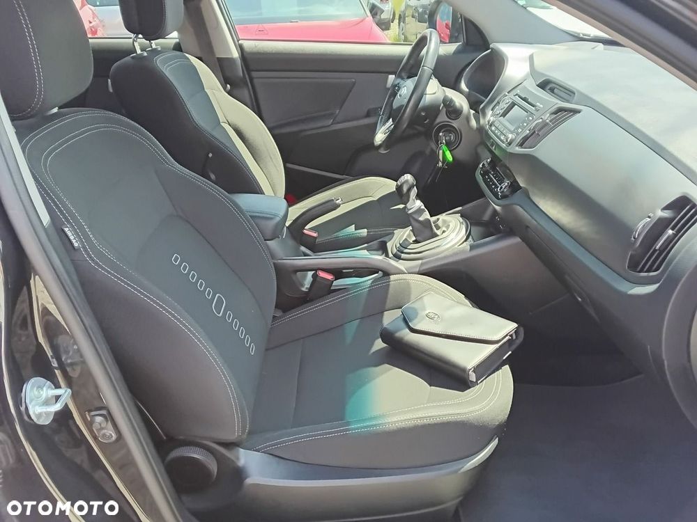 Kia Sportage - 11