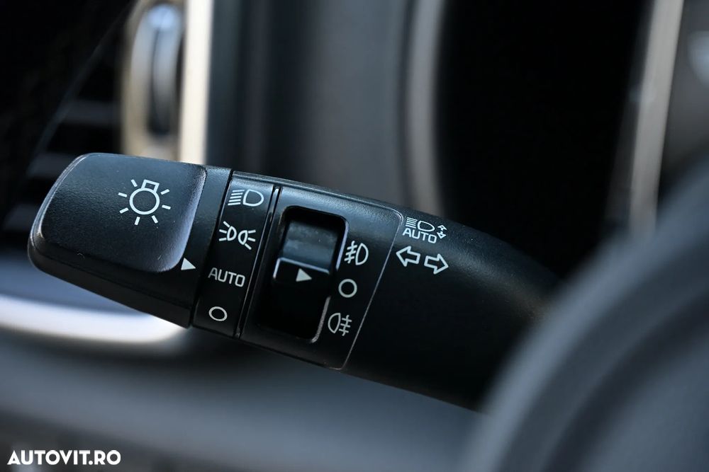 Kia Sportage 1.6 DSL MHEV 7DCT HP 4x2 GT Line - 32