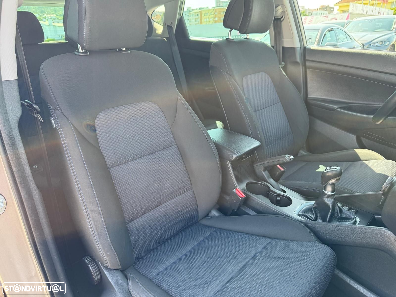 Hyundai Tucson 1.7 CRDi Creative Plus - 17