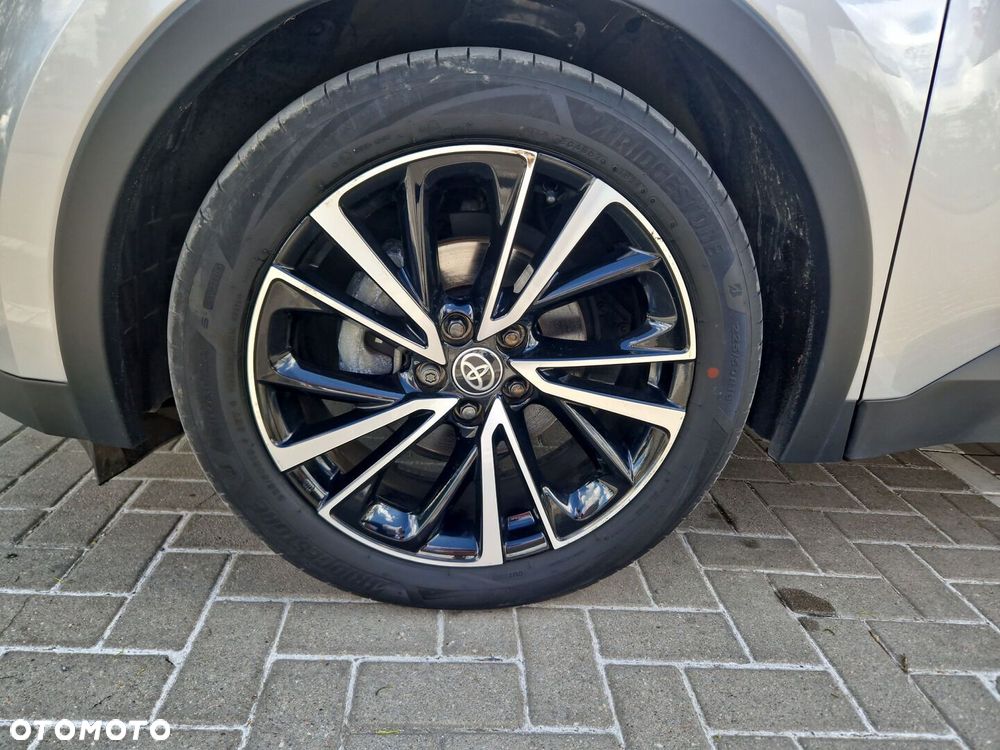 Toyota C-HR - 23