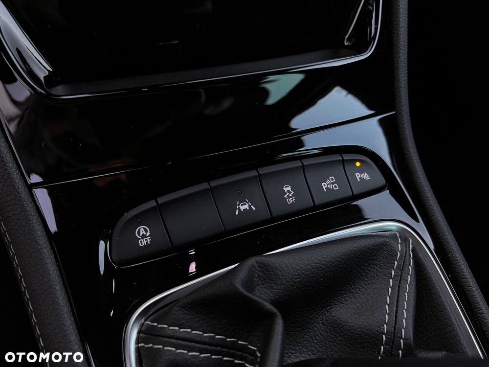 Opel Astra 1.6 CDTI Elite S&S - 28