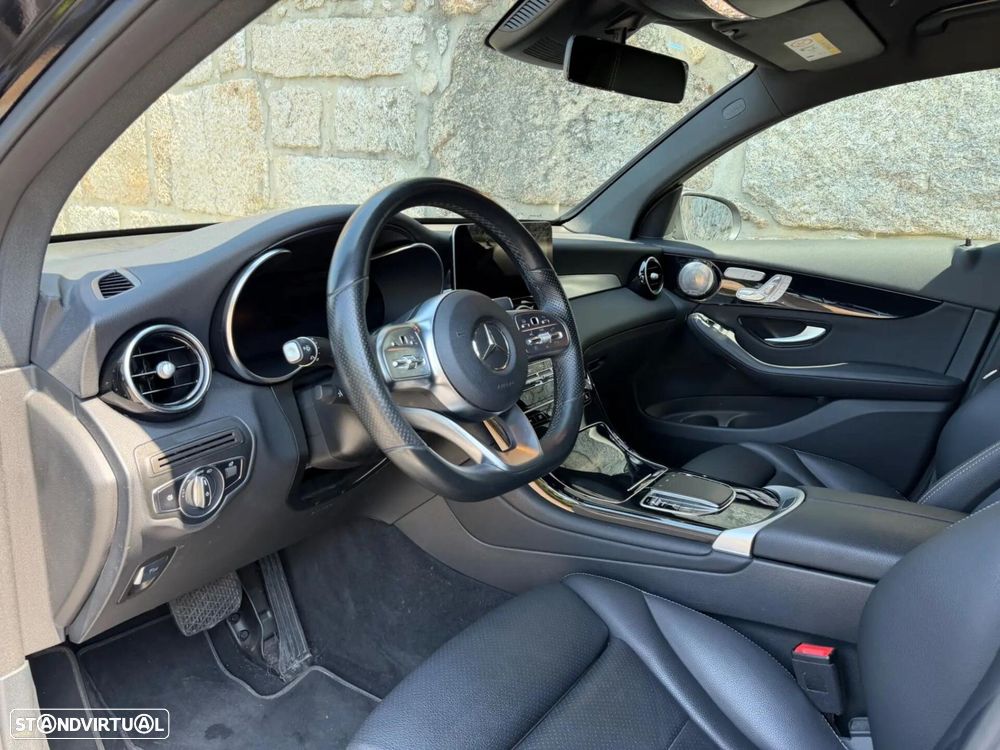 Mercedes-Benz GLC 300 de Coupé 4Matic - 53