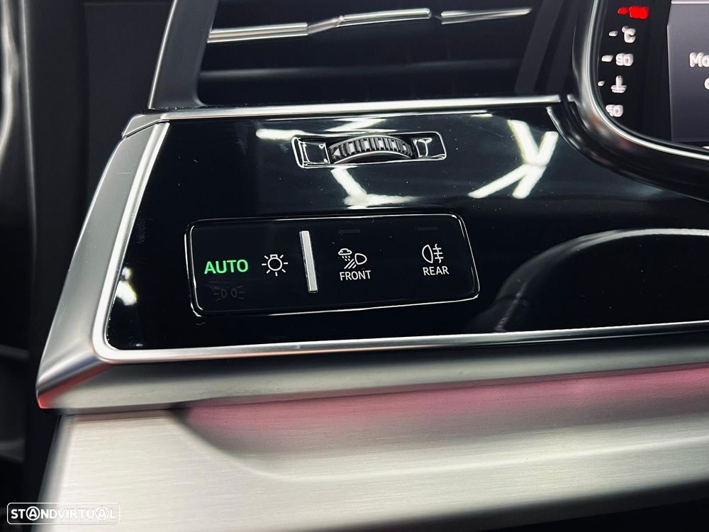 Audi SQ8 - 29