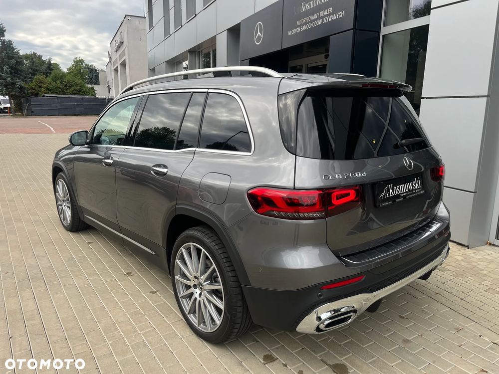 Mercedes-Benz GLB 200 d 4-Matic AMG Line 8G-DCT - 8