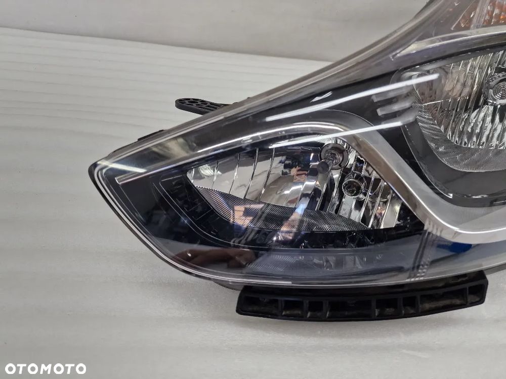 HYUNDAI IX20 10- LEWA LAMPA PRZEDNIA PRZÓD , NR 92101-1KXXX , NR AUKCJI LL537 - 2