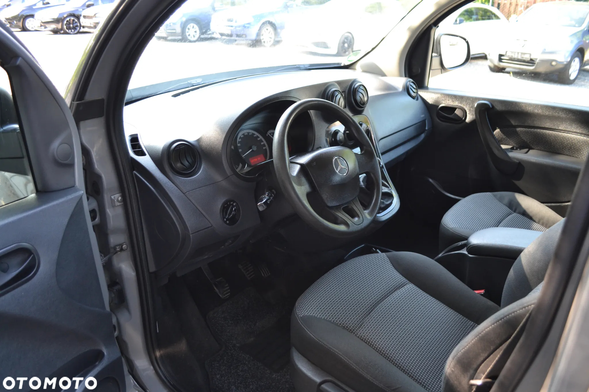 Mercedes-Benz Citan - 13