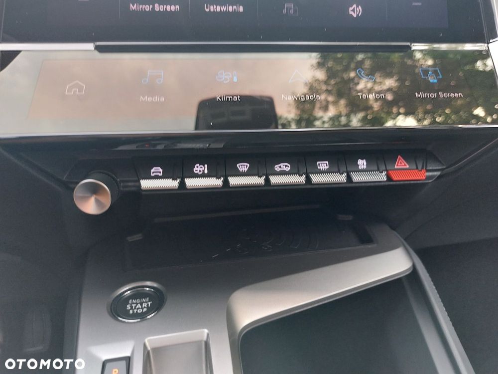Peugeot 408 1.2 PureTech Allure S&S EAT8 - 22