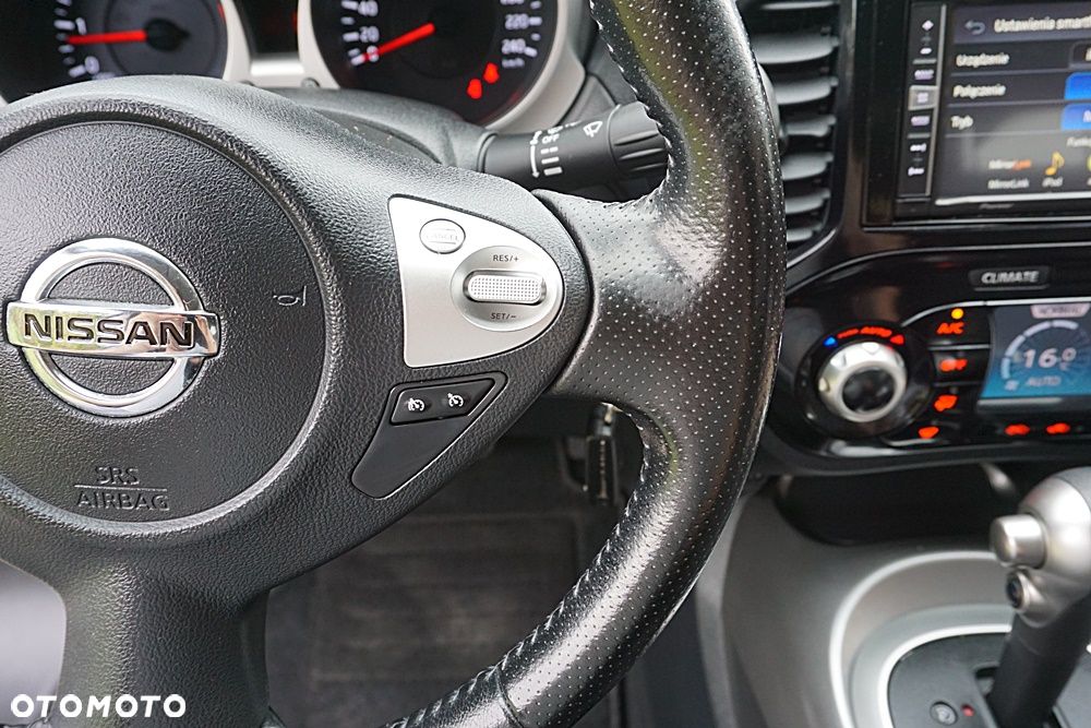 Nissan Juke 1.6 Xtronic N-Connecta - 29