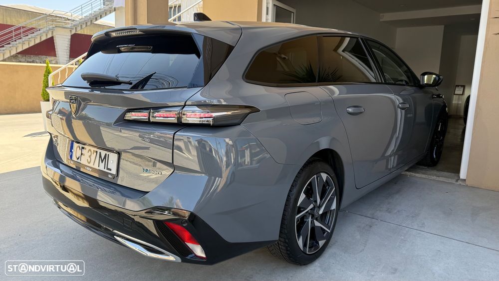 Peugeot 308 SW 1.6 Hybrid Allure e-EAT8 - 32