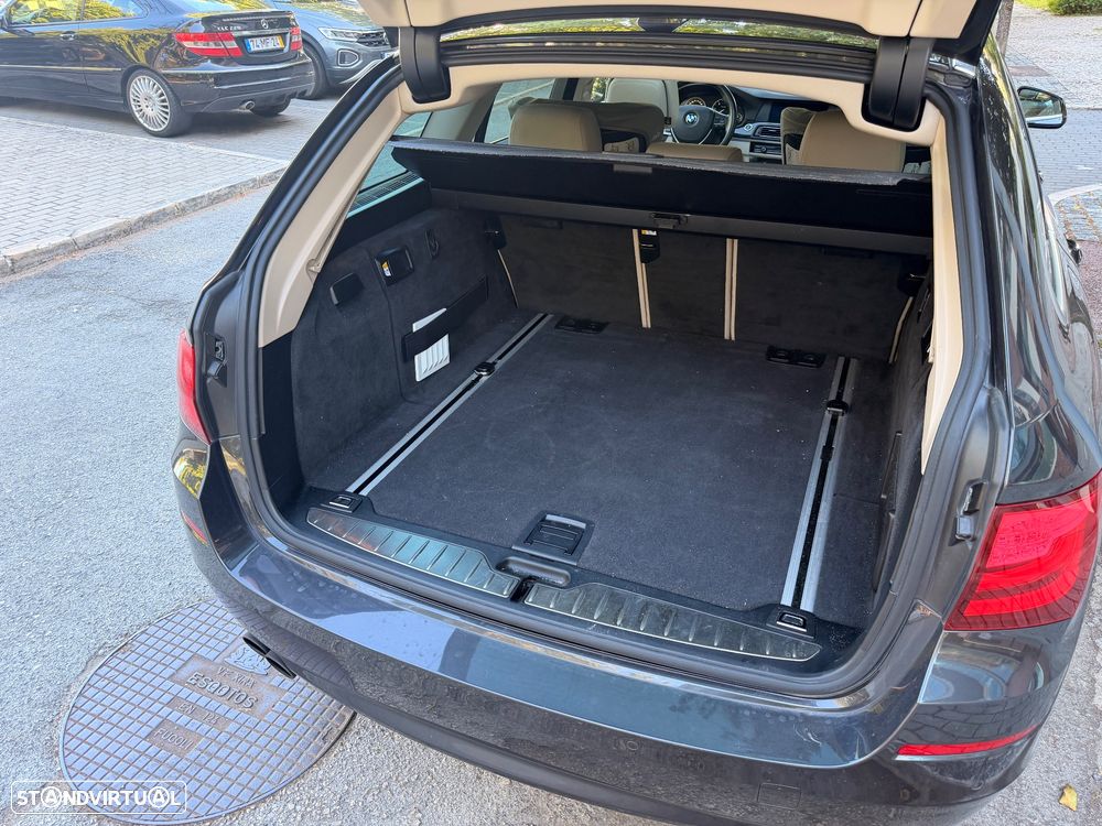 BMW 520 d Auto - 11