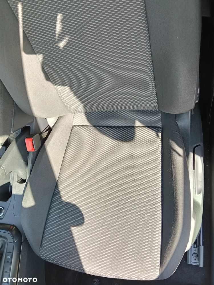 Volkswagen Polo 1.0 ACTIVE - 17