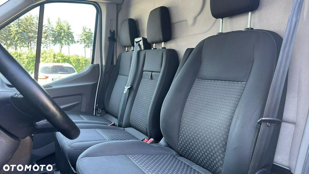 Ford Transit - 10