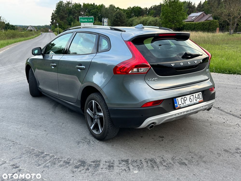 Volvo V40 D3 Momentum - 10