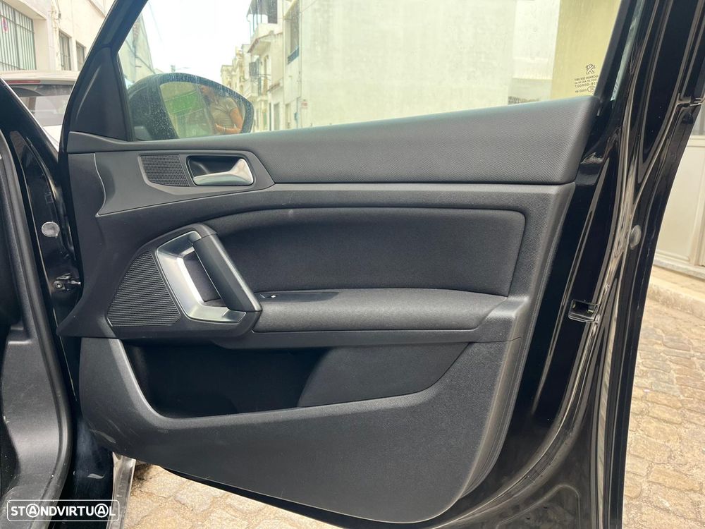 Peugeot 308 SW 1.6 BlueHDi Style - 37