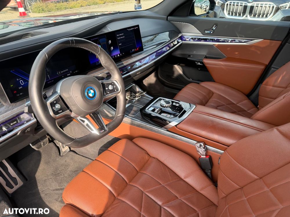 BMW i7 eDrive50 - 10
