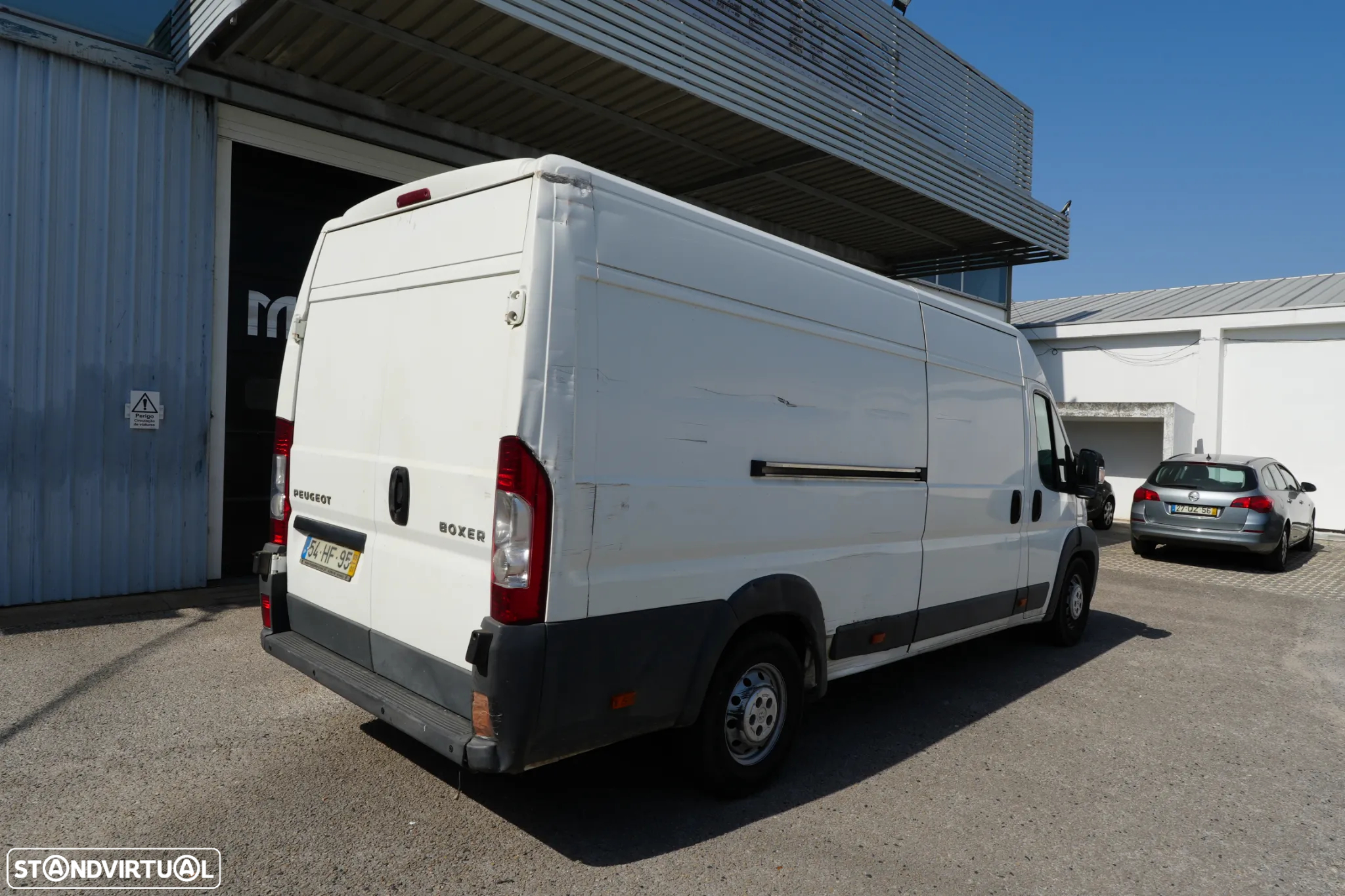 Peugeot Boxer Maxi Longa 2.2HDI 120cv L4H2 - 4