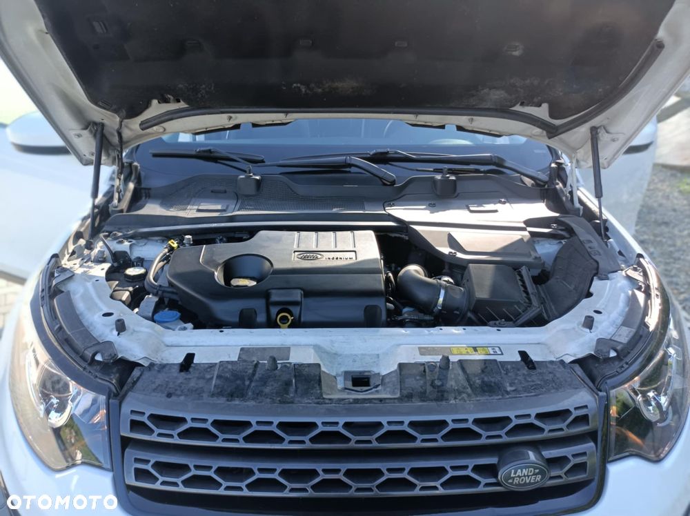 Land Rover Discovery Sport 2.0 TD4 HSE - 17