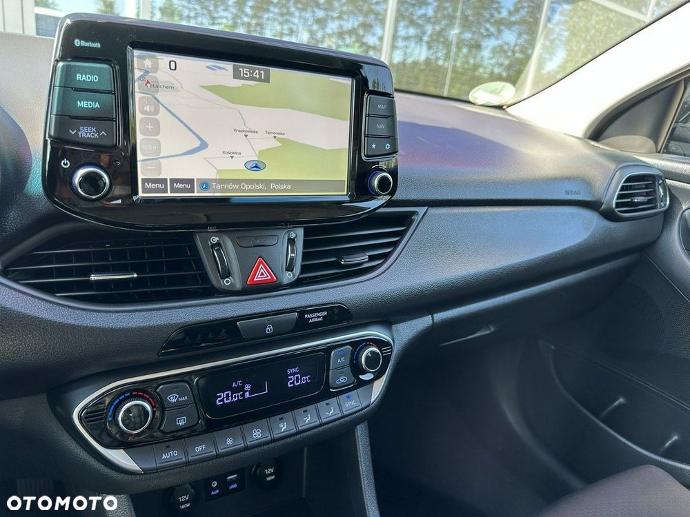 Hyundai i30 1.4 T-GDI DCT YES - 23